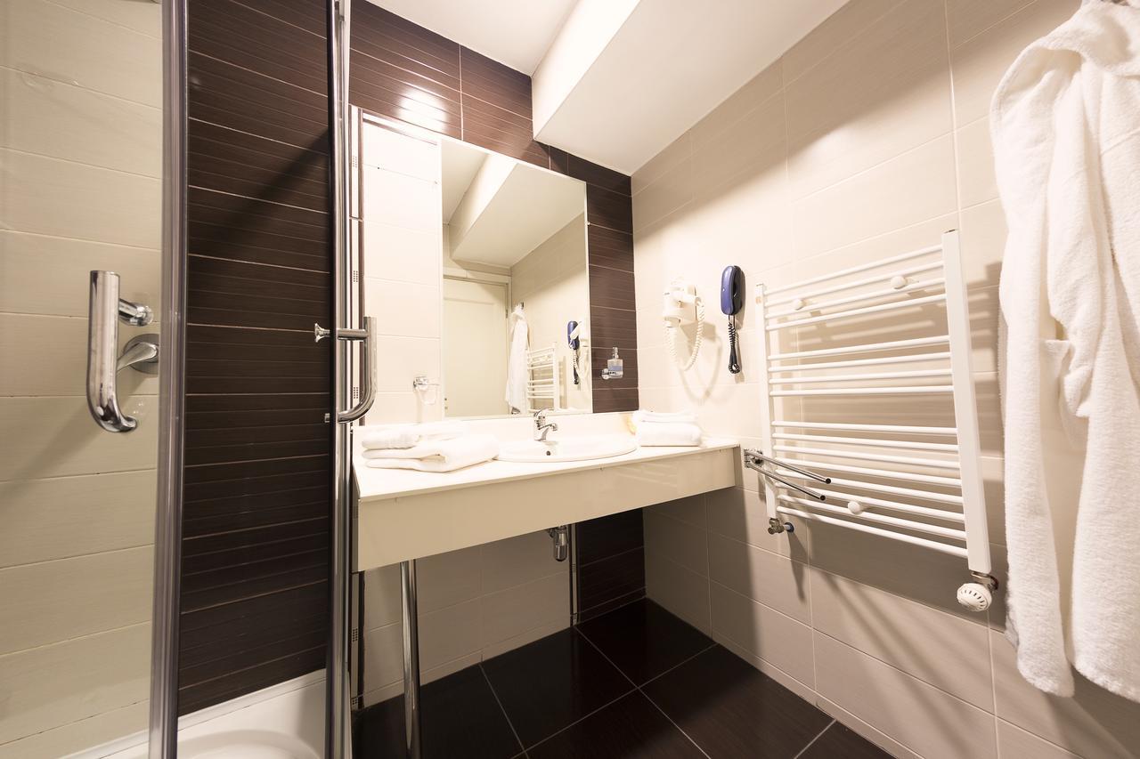 Hotel Parc Alba Iulia Ngoại thất bức ảnh