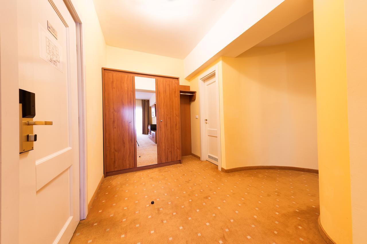 Hotel Parc Alba Iulia Ngoại thất bức ảnh